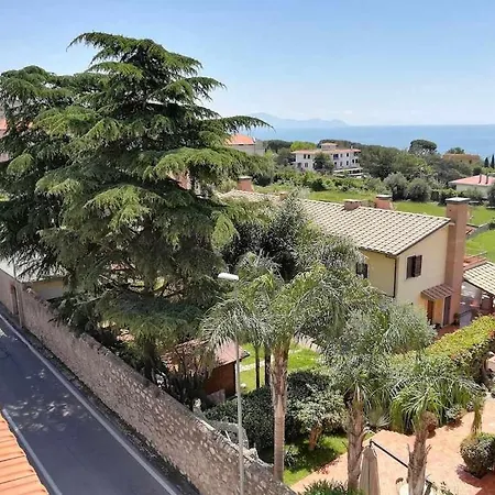 Casa Dinky Attico Con Terrazza Vista Mare Lägenhet *